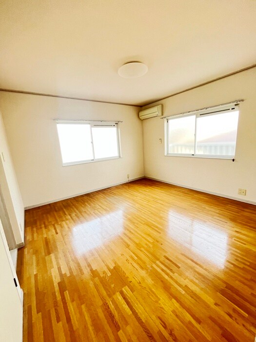 物件内観写真12　(居室)