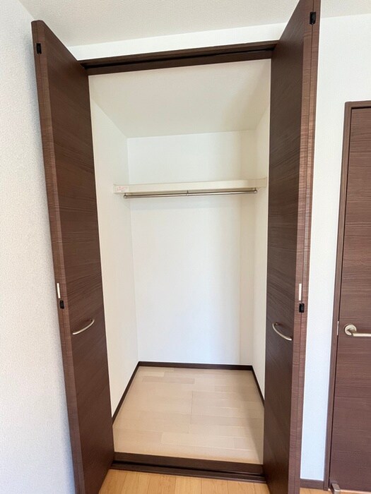 物件内観写真11　(収納)