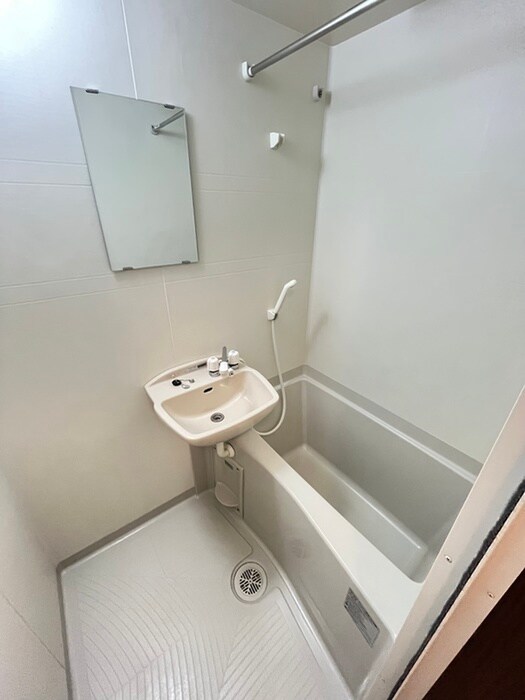 物件内観写真16　(洗面)