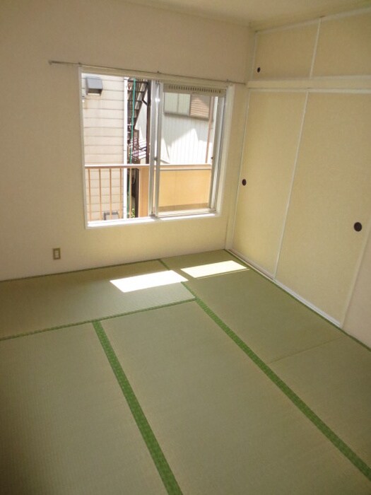 物件内観写真5　(居室)