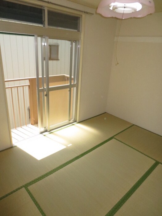 物件内観写真6　(居室)