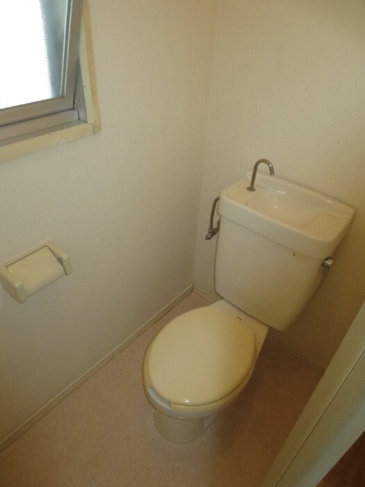 物件内観写真12　(トイレ)