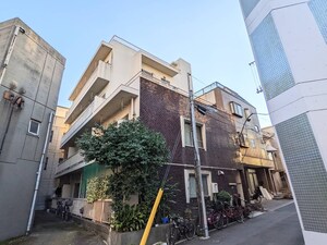 仲沢マンション外観写真