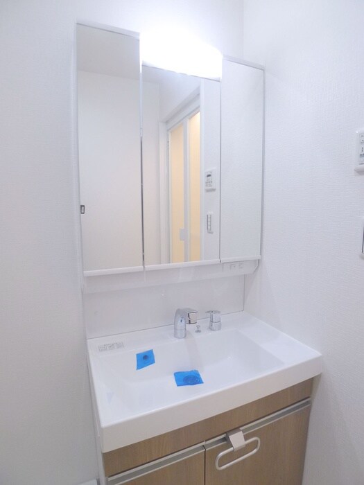 物件内観写真10　(洗面)