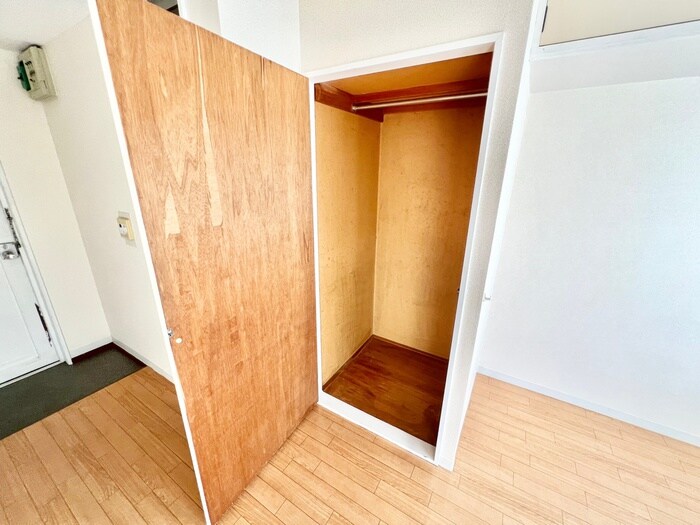 物件内観写真15　(収納)