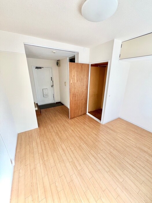 物件内観写真18　(居室)