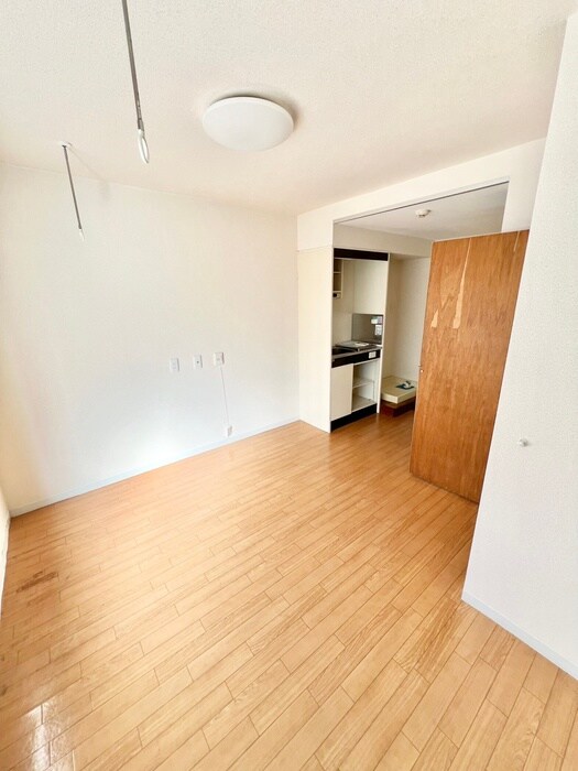 物件内観写真19　(居室)