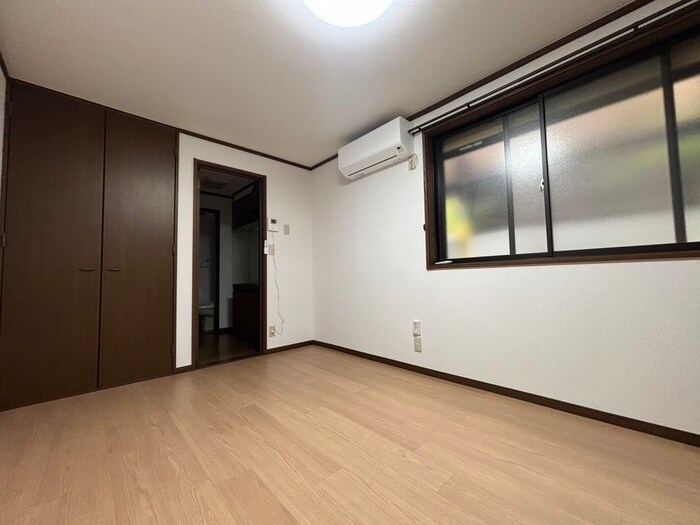 物件内観写真7　(居室)