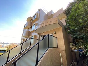 ＧＳ壱番館外観写真