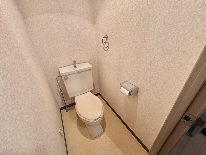 物件内観写真10　(トイレ)