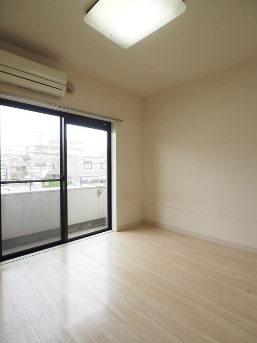 物件内観写真20　(居室)