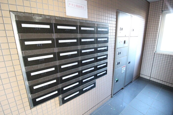 物件外観写真6　(建物設備)