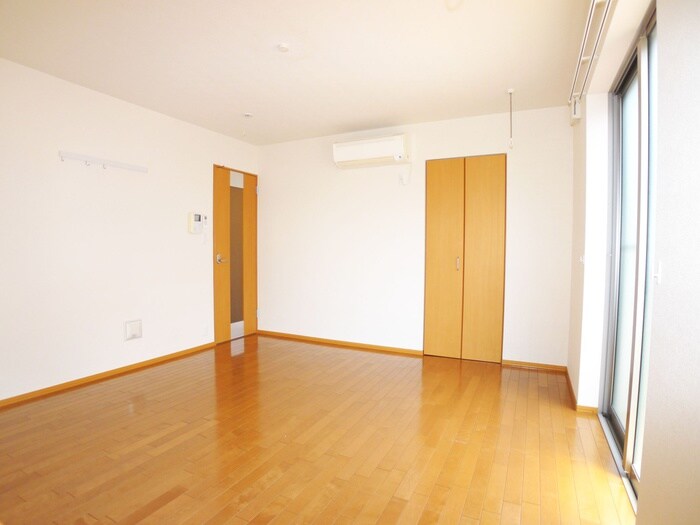 物件内観写真6　(居室)