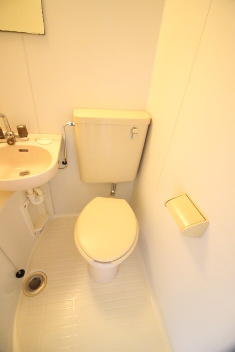 物件内観写真13　(トイレ)