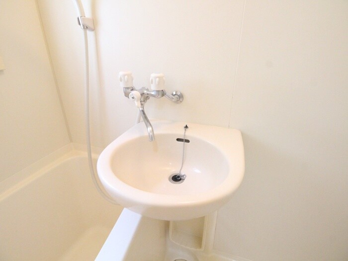 物件内観写真12　(洗面)