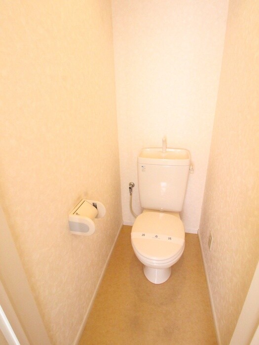 物件内観写真16　(トイレ)