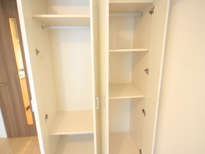物件内観写真9　(収納)