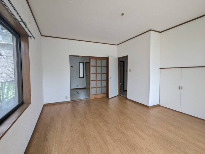 物件内観写真7　(居室)