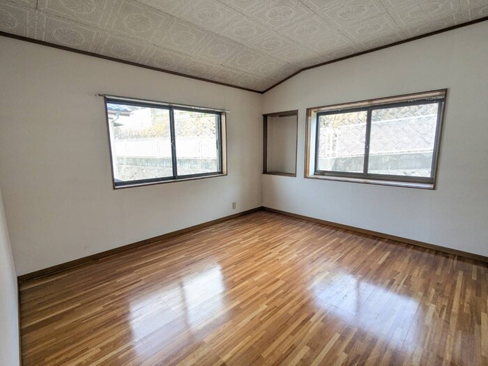 物件内観写真10　(居室)