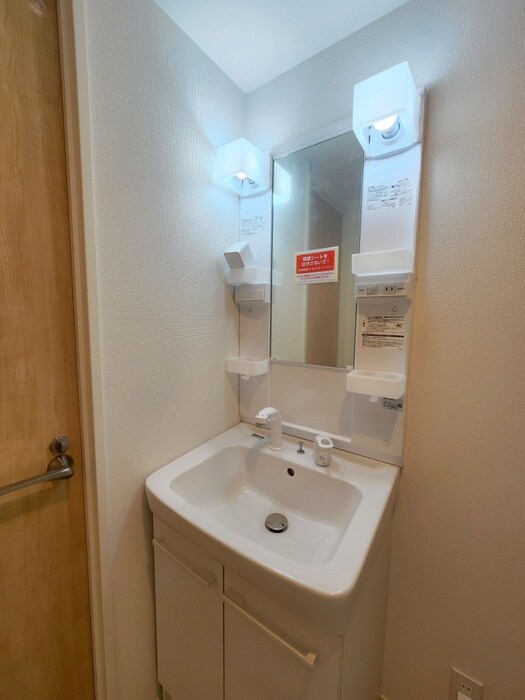 物件内観写真12　(洗面)