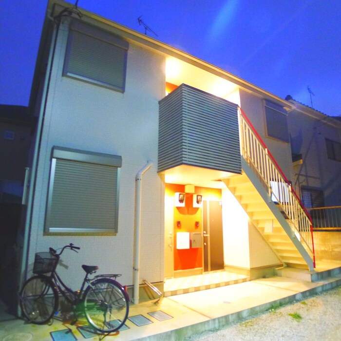 物件外観写真1　(外観写真)