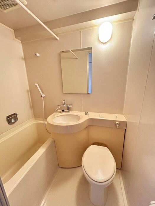 物件内観写真12　(バス／シャワールーム等)