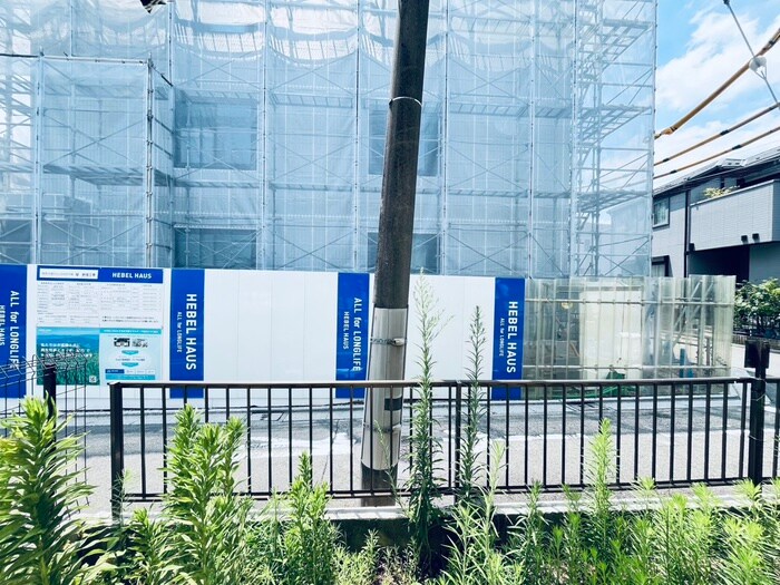 物件内観写真17　(室内からの展望)