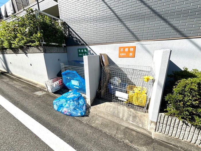 物件外観写真6　(建物設備)