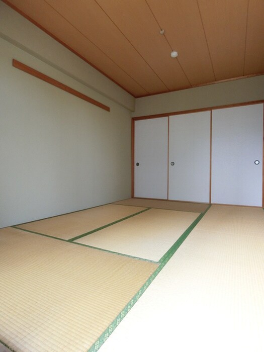 物件内観写真17　(居室)