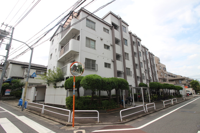 三田小茂根コーポ（209）