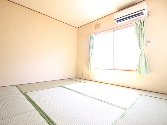 物件内観写真18　(居室)