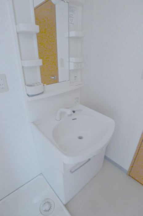 物件内観写真9　(洗面)