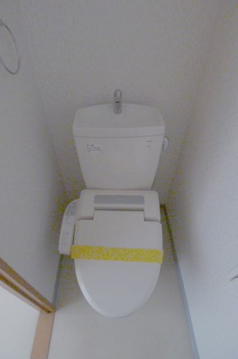 物件内観写真16　(トイレ)