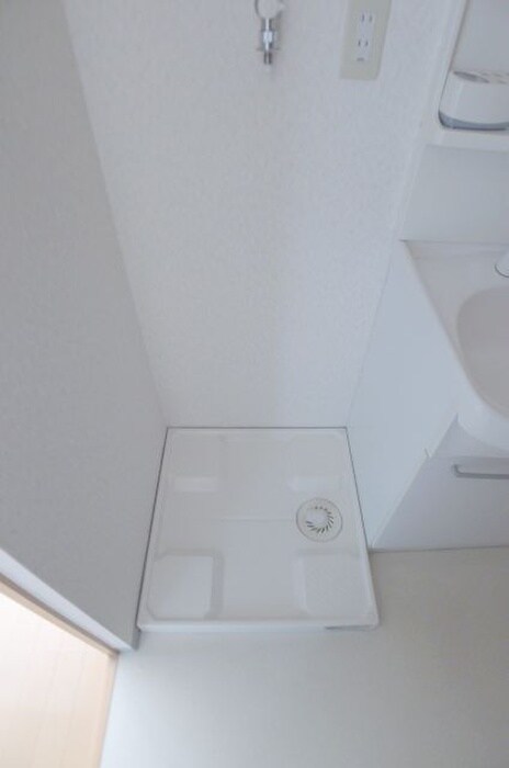 物件内観写真19　(洗濯機置場)