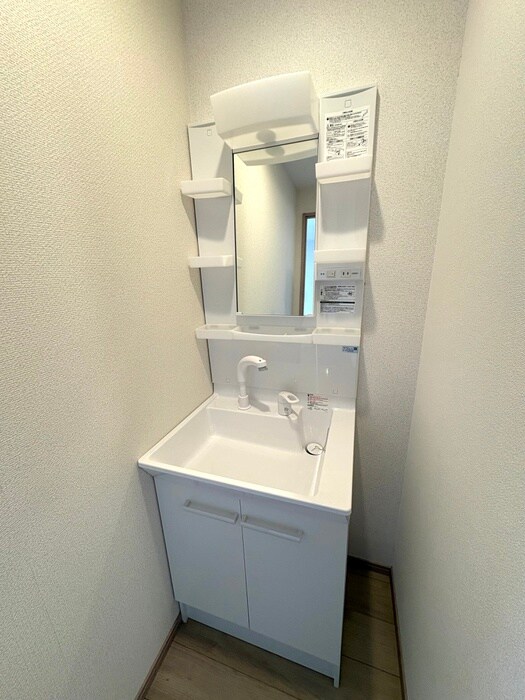 物件内観写真6　(洗面)