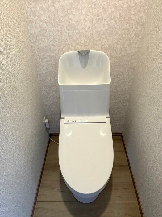 物件内観写真9　(トイレ)