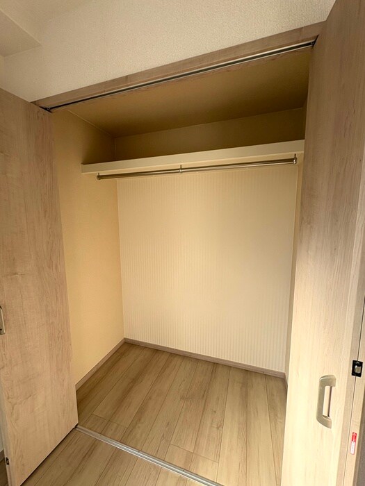 物件内観写真10　(収納)