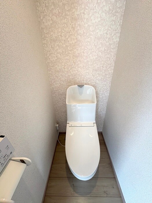 物件内観写真11　(トイレ)