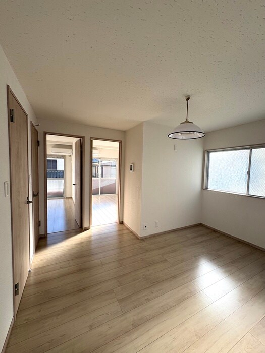 物件内観写真15　(内観写真)