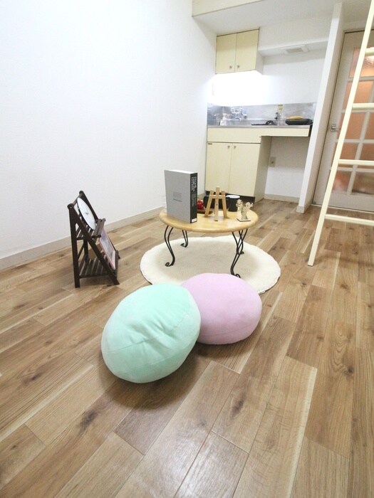 物件内観写真8　(居室)