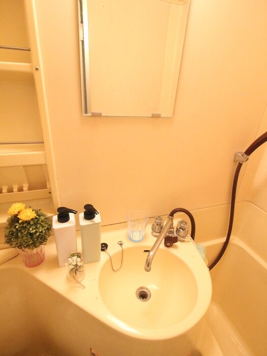 物件内観写真11　(洗面)