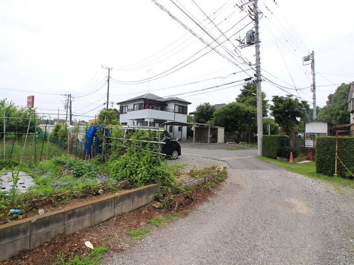 物件外観写真3　(周辺環境)