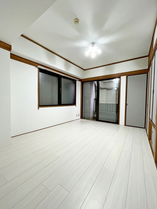 物件内観写真5　(居室)