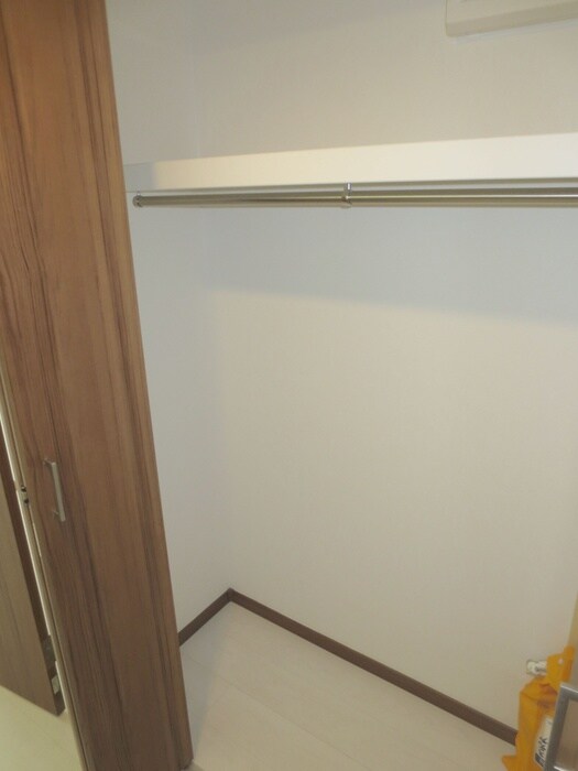 物件内観写真11　(収納)