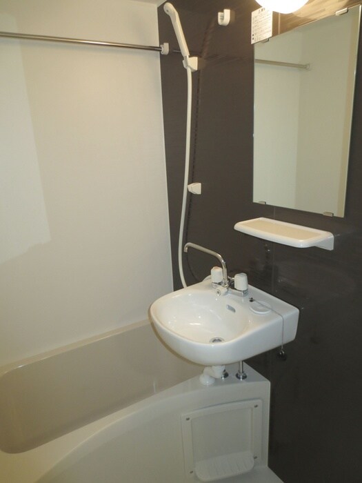 物件内観写真13　(バス／シャワールーム等)