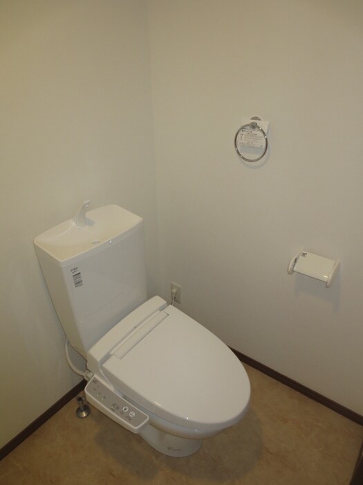 物件内観写真14　(トイレ)