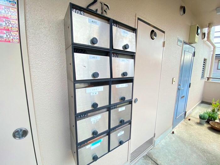 物件外観写真4　(建物設備)