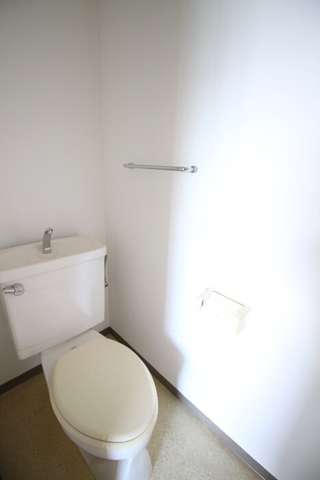 物件内観写真11　(トイレ)