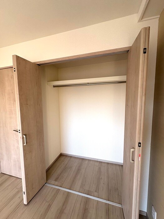 物件内観写真5　(収納)