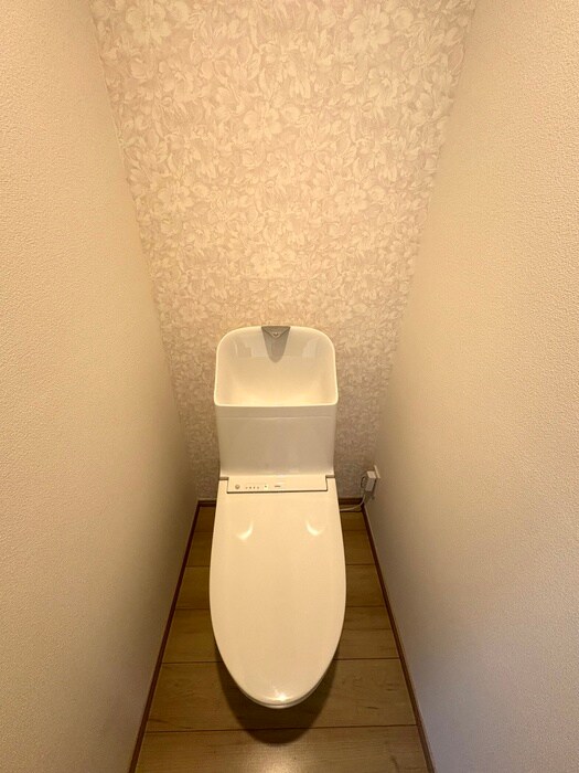 物件内観写真10　(トイレ)